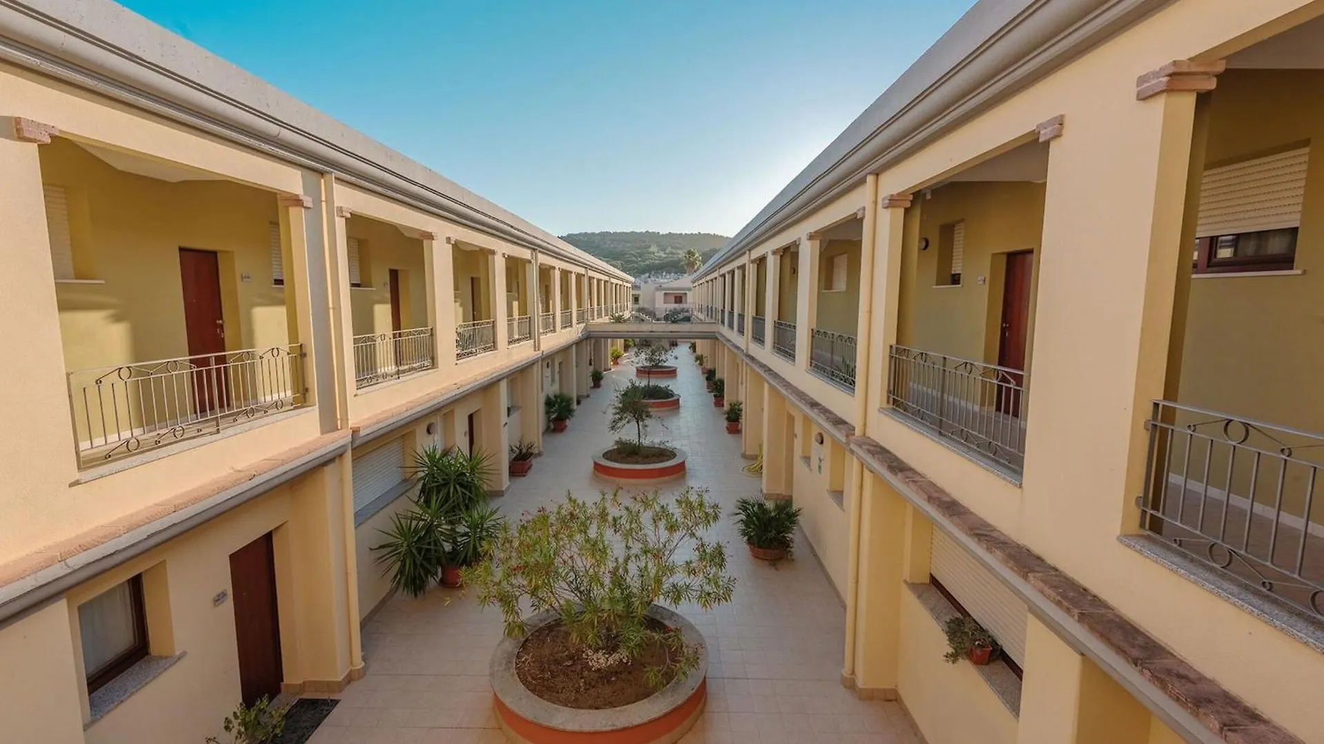 Le Fontane Apartments In Villasimius 0*,  Italië